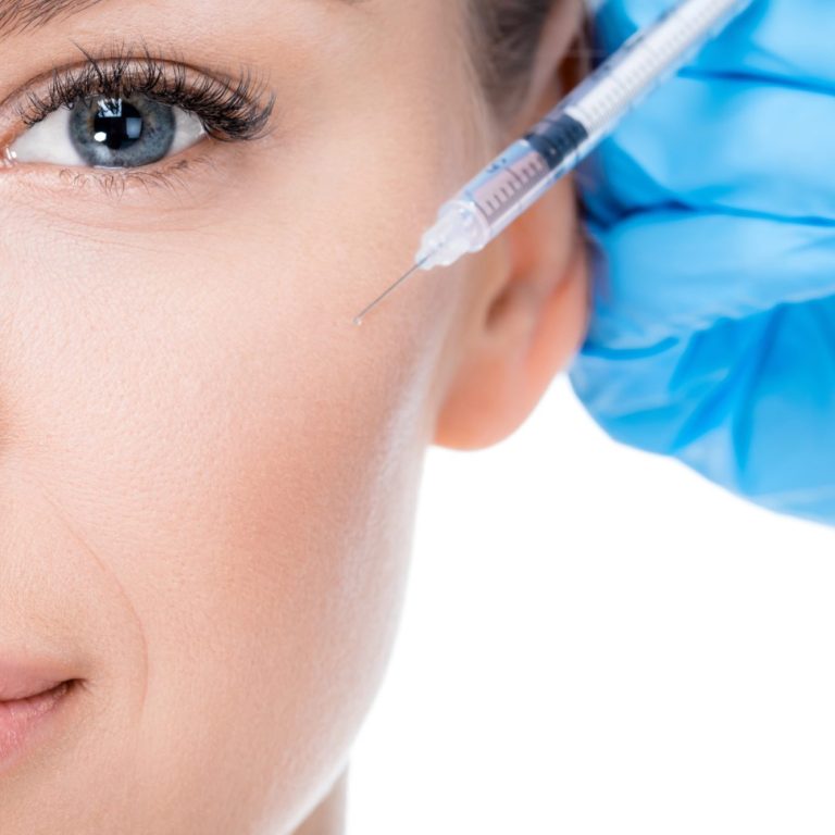 Botox gegen Krähenfüße in Hannover | Praxis Yildiran Ärztliche Botox-Behandlung gegen Krähenfüße und Augenfältchen in der Praxis Yildiran in Hannover